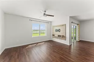 273 Talisi Loop, Saint Cloud, FL 34771 - Photo 5