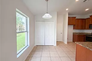 1969 Hawks View Dr, Ruskin, FL 33570 - Photo 7