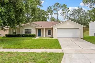 1882 Vale Dr, Clermont, FL 34711 - Photo 1
