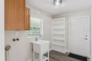 700 Blue Lake Dr, Longwood, FL 32779 - Photo 15