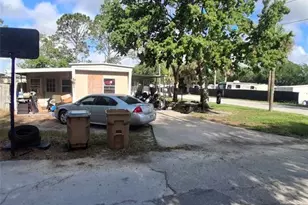 36449 West Dr, Fruitland Park, FL 34731 - Photo 15