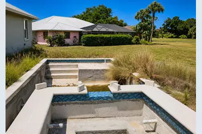 142 Fairway Road, Rotonda West, FL 33947 - Photo 5