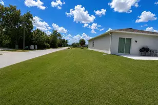 26484 View Dr, Punta Gorda, FL 33983 - Photo 9