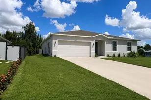 26484 View Dr, Punta Gorda, FL 33983 - Photo 1
