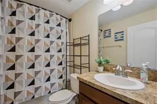 450 Carina Cir, Sanford, FL 32773 - Photo 17
