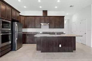 810 Middleton St, Debary, FL 32713 - Photo 1