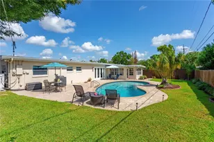 1327 Roscomare Ave, Orlando, FL 32806 - Photo 31