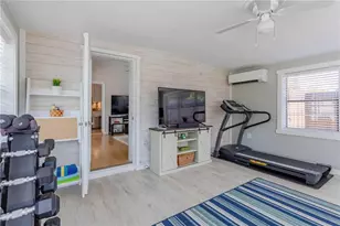 1327 Roscomare Ave, Orlando, FL 32806 - Photo 17