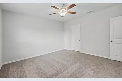 9974 Hound Chase Drive, Gibsonton, FL 33534 - Photo 13