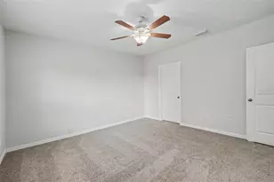 9974 Hound Chase Dr, Gibsonton, FL 33534 - Photo 13