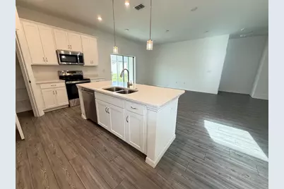 405 Eventide Avenue, Mascotte, FL 34753 - Photo 9