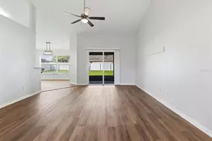 896 Princeton Dr, Clermont, FL 34711 - Photo 3