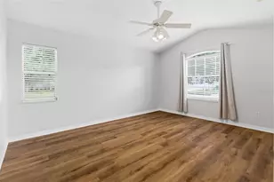 896 Princeton Dr, Clermont, FL 34711 - Photo 13