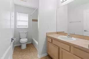 896 Princeton Dr, Clermont, FL 34711 - Photo 19