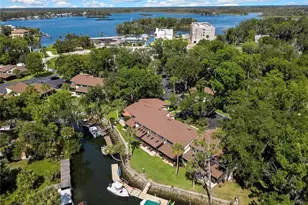 1637 SE Paradise Cir, Crystal River, FL 34429 - Photo 35