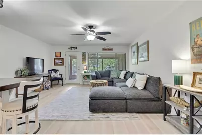 1637 SE Paradise Circle #106, Crystal River, FL 34429 - Photo 3