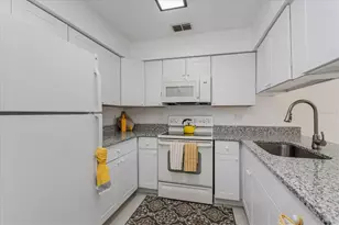 2134 NE 45th Ave, Ocala, FL 34470 - Photo 13