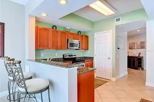 2 Oceans W Blvd, Daytona Beach Shores, FL 32118 - Photo 25