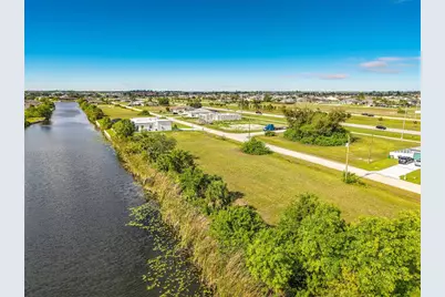 407 NW 31st Place, Cape Coral, FL 33993 - Photo 39