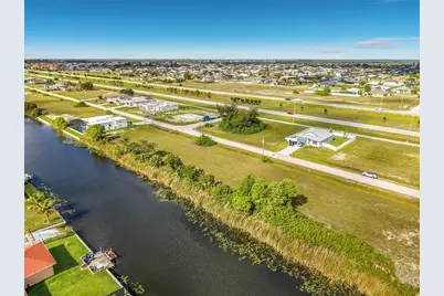 407 NW 31st Place, Cape Coral, FL 33993 - Photo 45