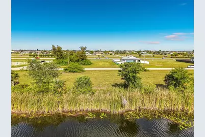 407 NW 31st Place, Cape Coral, FL 33993 - Photo 37