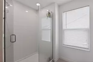589 Jupiter Beach Rd, Groveland, FL 34736 - Photo 25