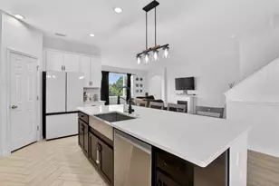 589 Jupiter Beach Rd, Groveland, FL 34736 - Photo 11