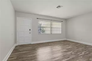 1120 W Magnolia St, Clermont, FL 34711 - Photo 5