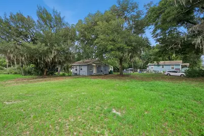 335 E Walts Avenue, Deland, FL 32724 - Photo 17