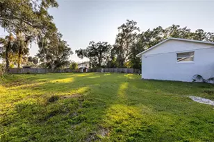 234 W Magnolia St, Apopka, FL 32703 - Photo 17