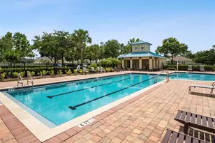 420 Marathon Ln, Sanford, FL 32771 - Photo 3