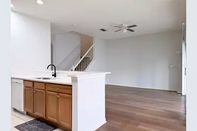 2334 Grand Central Parkway #17, Orlando, FL 32839 - Photo 13