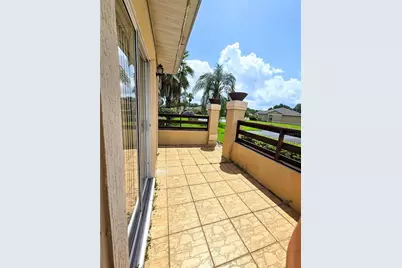 3194 Sandy Shore Lane, Kissimmee, FL 34743 - Photo 5