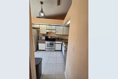 3194 Sandy Shore Lane, Kissimmee, FL 34743 - Photo 9