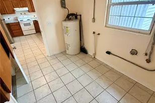 506 Holt Cir, Winter Haven, FL 33880 - Photo 13