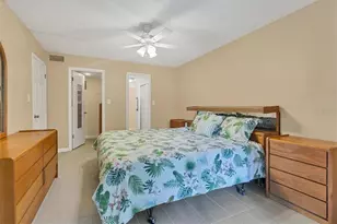 3532 Lake Bayshore Dr, Bradenton, FL 34205 - Photo 15