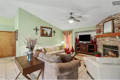2236 Summer Raye Court, Saint Cloud, FL 34772 - Photo 5