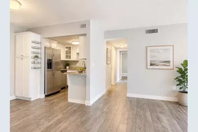912 Lake Destiny Road #D, Altamonte Springs, FL 32714 - Photo 5