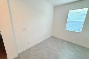 5055 Tibet Ct, Saint Cloud, FL 34772 - Photo 5