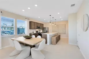 2273 Southbury Dr, Kissimmee, FL 34744 - Photo 9
