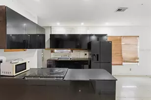 1829 5th, Miami, FL 33125 - Photo 3