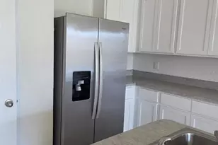 2294 Tay Wes Dr, Saint Cloud, FL 34771 - Photo 3