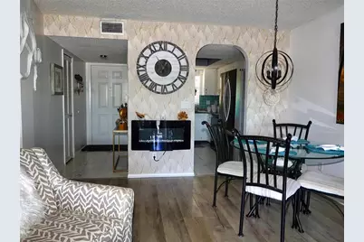 2395 Harbor Boulevard #203, Port Charlotte, FL 33952 - Photo 9