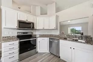 202 Highland Meadows Pl, Davenport, FL 33837 - Photo 5