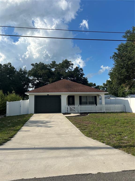 702 Lemon Ave - 702 Lemon Ave, Dundee, FL 33838 Luxury Property | Jose Angel Pina