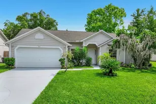 925 Old Mail Ln, Sanford, FL 32773 - Photo 1