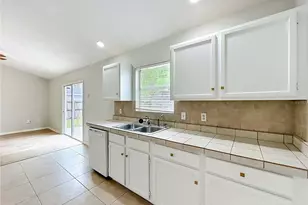 925 Old Mail Ln, Sanford, FL 32773 - Photo 15
