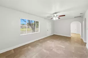 1715 Sunset Dr, Longwood, FL 32750 - Photo 3
