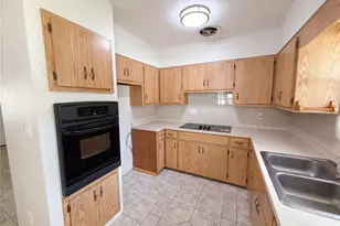 2890 53rd St N, Saint Petersburg, FL 33710 - Photo 13