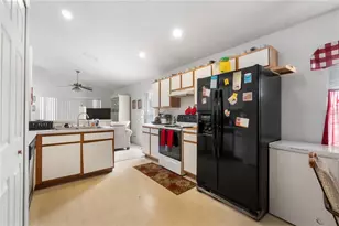 5165 Innesbrook Ct, Orlando, FL 32808 - Photo 11